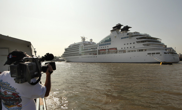 seabourn_sojourn_luxury_passenger_yacht11.jpg