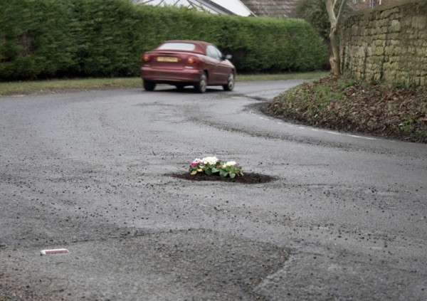 pete-dungey-pothole_garden_03-600x423.jpg