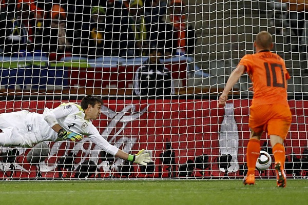 holland_uruguay_goal3_wesley_sneijder.jpg