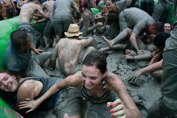 13th+Annual+Mud+Festival+Takes+Place+Boryeong+o5gvWaGZXDjl.jpg