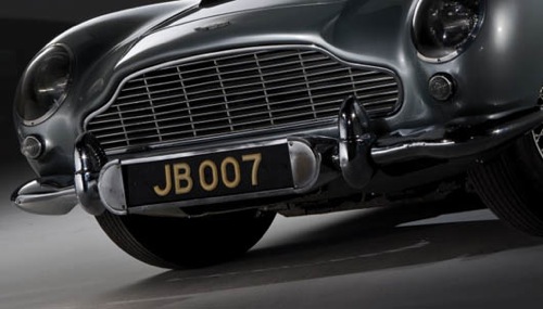 Aston-Martin-DB5-1964-JB007-4.jpg