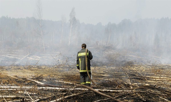 Тушение лесных пожаров в России