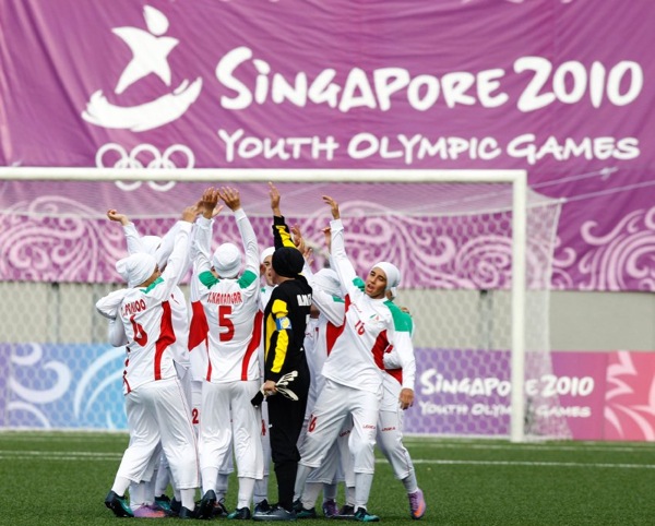 youth_olympic_games_singapore_football_players_iran.jpg