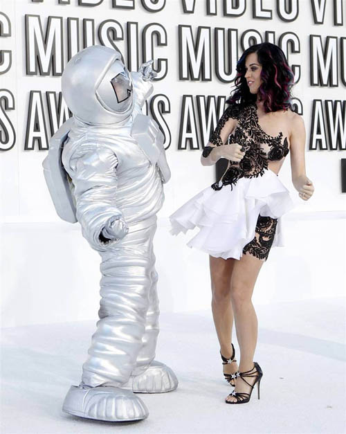 Moonman and Katy Perry.jpg