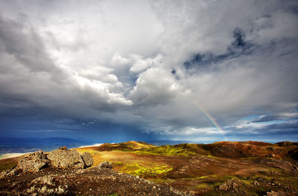 hengill-mountain-iceland_25300_990x742.jpg