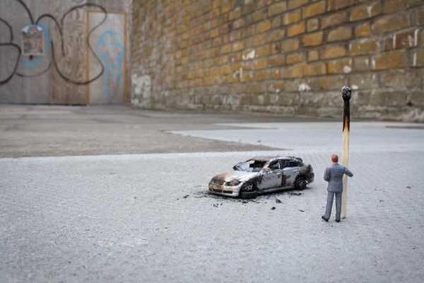 Slinkachu12.jpg