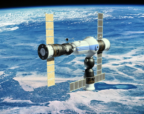 space_hotel-02_.jpg