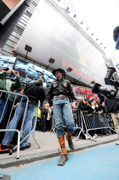 built_ford_tough_road_times_square13.jpg
