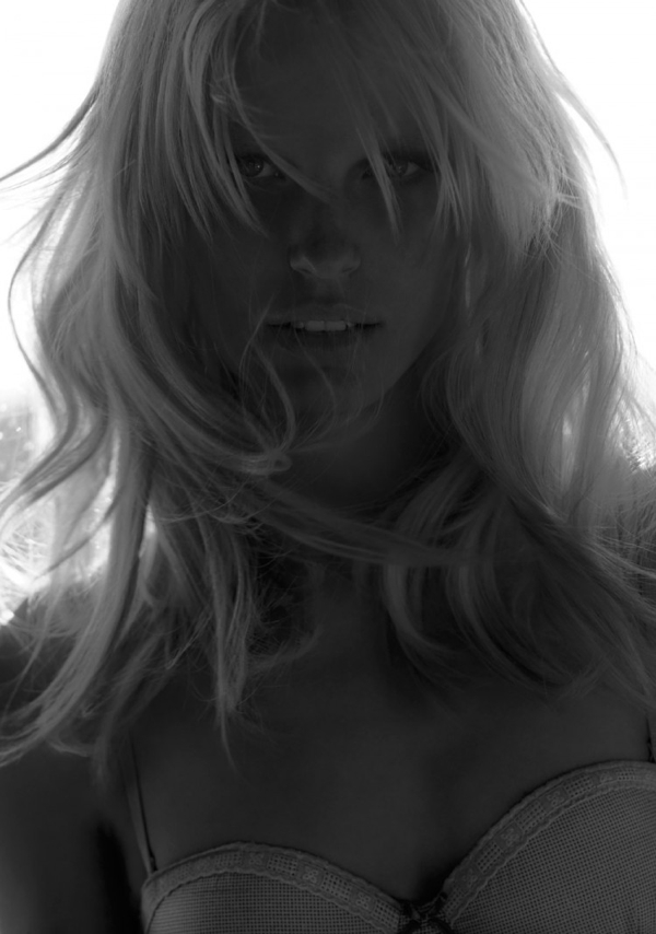 CarolineWinbergBlanco06.jpg