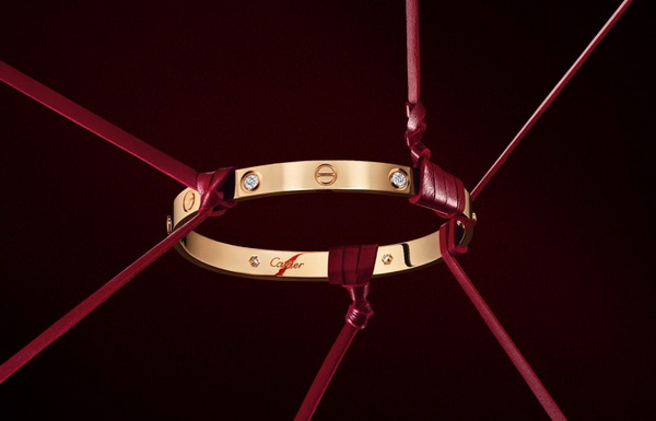 CARTIER-LOVE-COLLECTION-2011.jpg