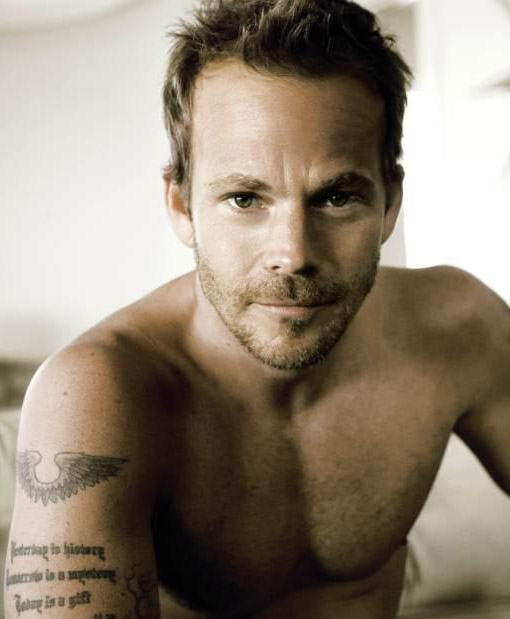 Stephen-Dorff-by-Mario-Testino-for-VMAN-DesignSceneNet-02.jpg