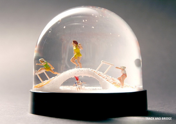 Nisse-Landscape-snowglobes__04.jpg