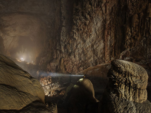 hang-son-doong-cave-vietnam_30327_990x742.jpg