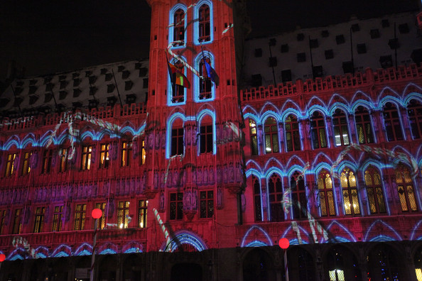 Christmas+Lights+Illuminate+La+Grand+Place+9VN6b8cXPBkl.jpg