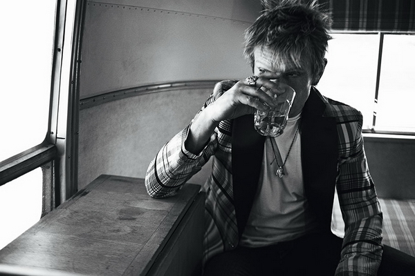 BryanAdams61.jpg
