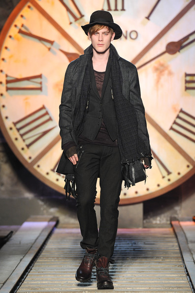 John+Varvatos+Milan+Fashion+Week+Menswear+0vQ-gj0aycQl.jpg