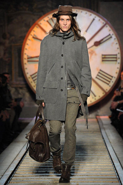John+Varvatos+Milan+Fashion+Week+Menswear+timqPULnfJVl.jpg