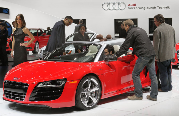 detroit_auto_show_2011_audi_r8_2.jpg