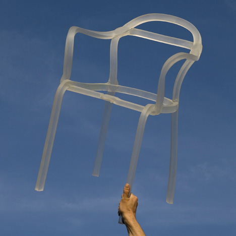 dzn_Sealed-Chair-by-Francois-Dumas-8.jpg