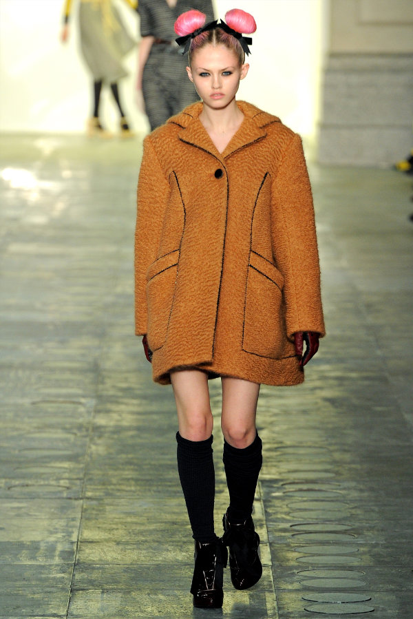 topshopuniquefall25.jpg