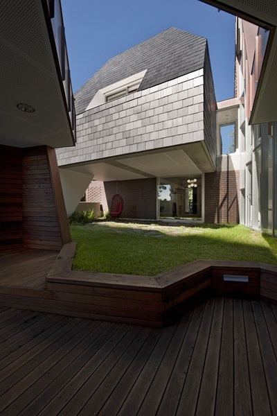 the-dpr-house-03_.jpg