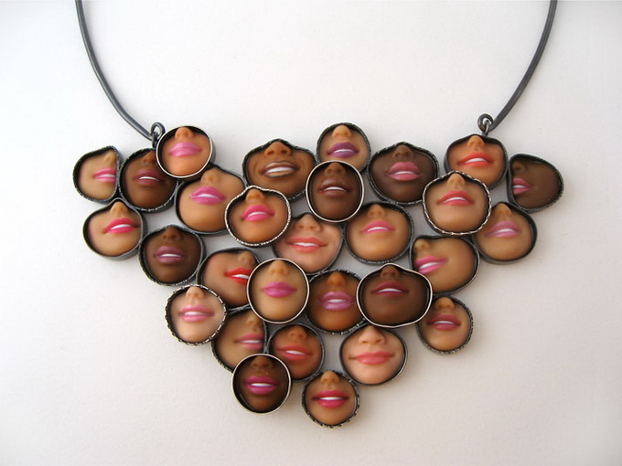 BarbieJewellery08.jpg