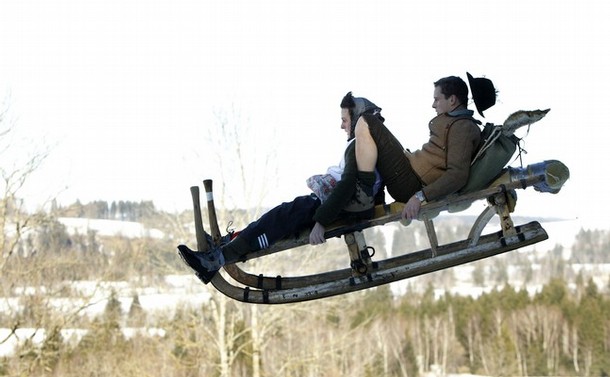 bavarian_sledge_race_gaissach3.jpg