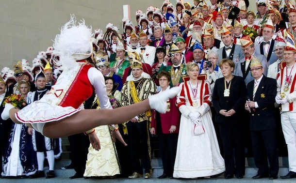carnival_reception_berlin_with_angela_merkel3.jpg
