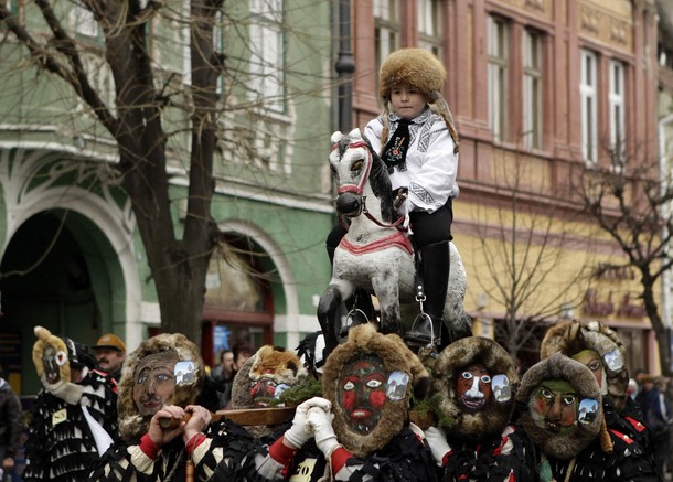 carnival_sibiu_romania2.jpg