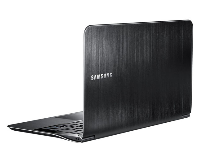 Samsung-9-Series-laptop-02.jpg