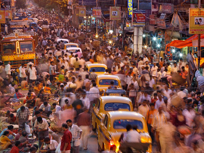 street-kolkata_32764_990x742.jpg