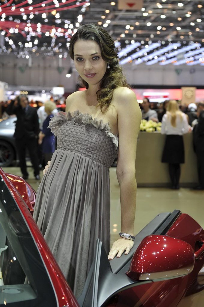 geneva2011_girls_18.jpg