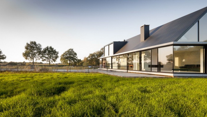 the-villa-geldrop-in-the-netherlands-01-944x630.jpg