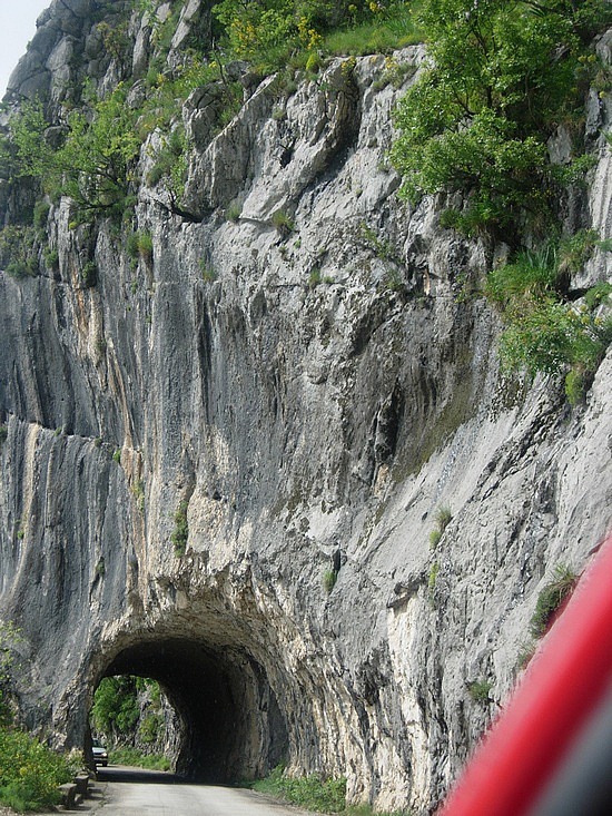 montenegro_roads4.jpg