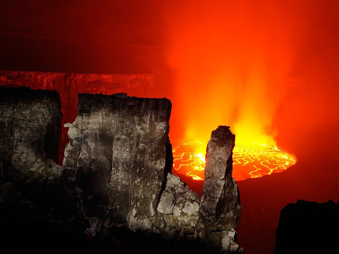 nyiragongo-lava-congo_33991_990x742.jpg