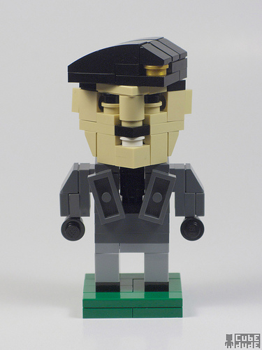 cubedude-personnage-lego-11.jpg