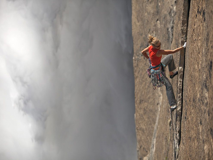 rutherford-yosemite-falls_34788_990x742.jpg