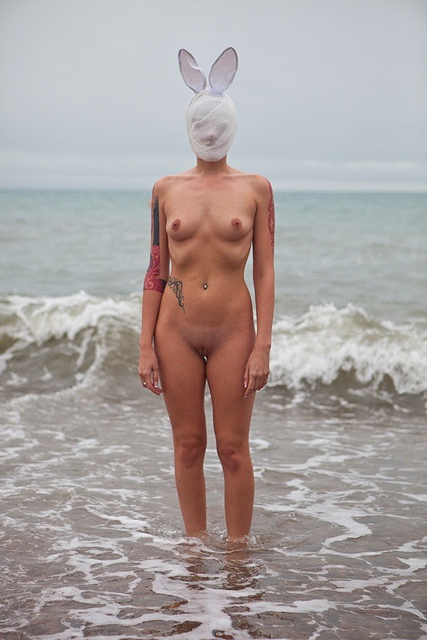 naked-girls-with-masks-07.jpg