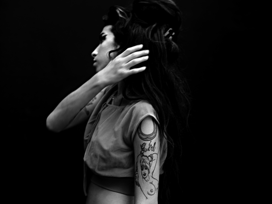 AmyWhinehouseHediSlimane03.jpg