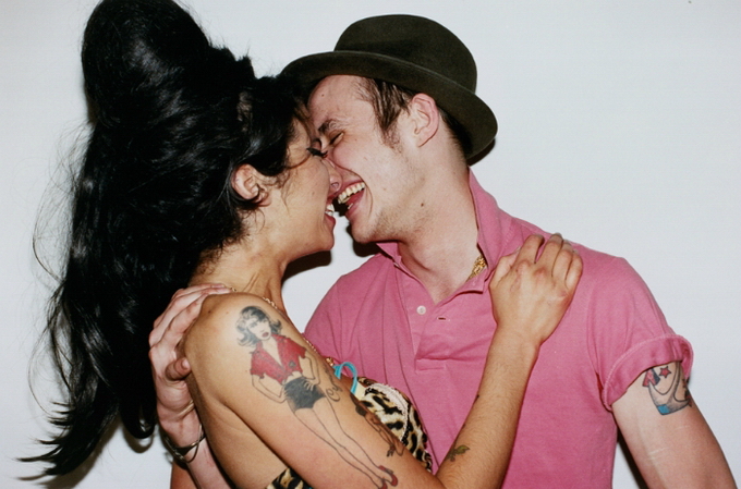 AmyWhinehouseTerryRichardson02.jpg