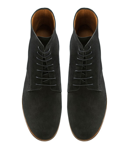 apcfootwearforaw11126.jpg
