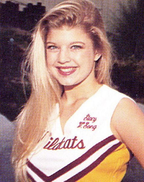 celebrity_year_book_fergie.jpg