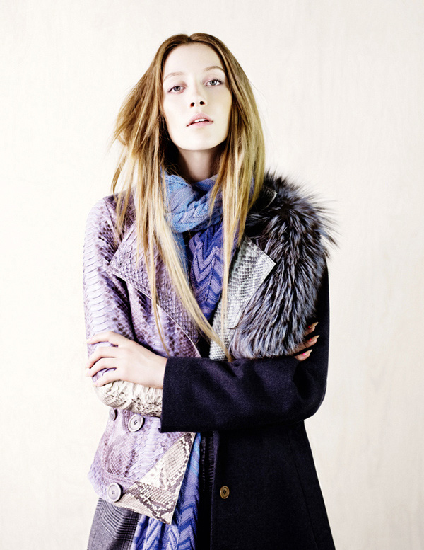 Alana-Zimmer-by-Ben-Toms-for-Vogue-Russia-DesignSceneNet-02.jpg