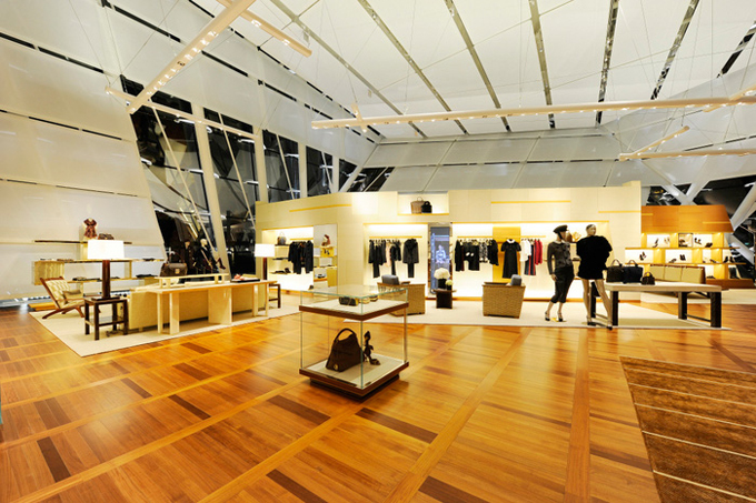 Louis-Vuitton-Island-Maison-in-Singapore-DESIGNSCENE-net-18.jpg