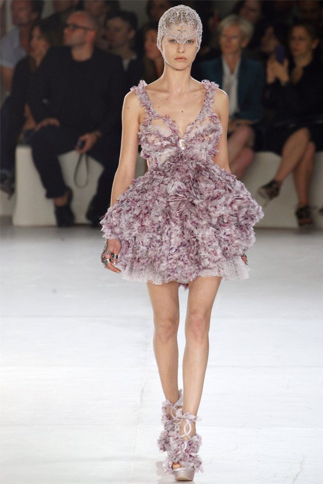 alexander-mcqueen13.jpg