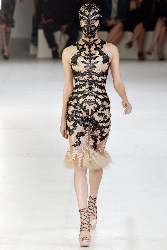 alexander-mcqueen18.jpg