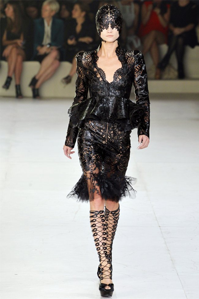 alexander-mcqueen19.jpg