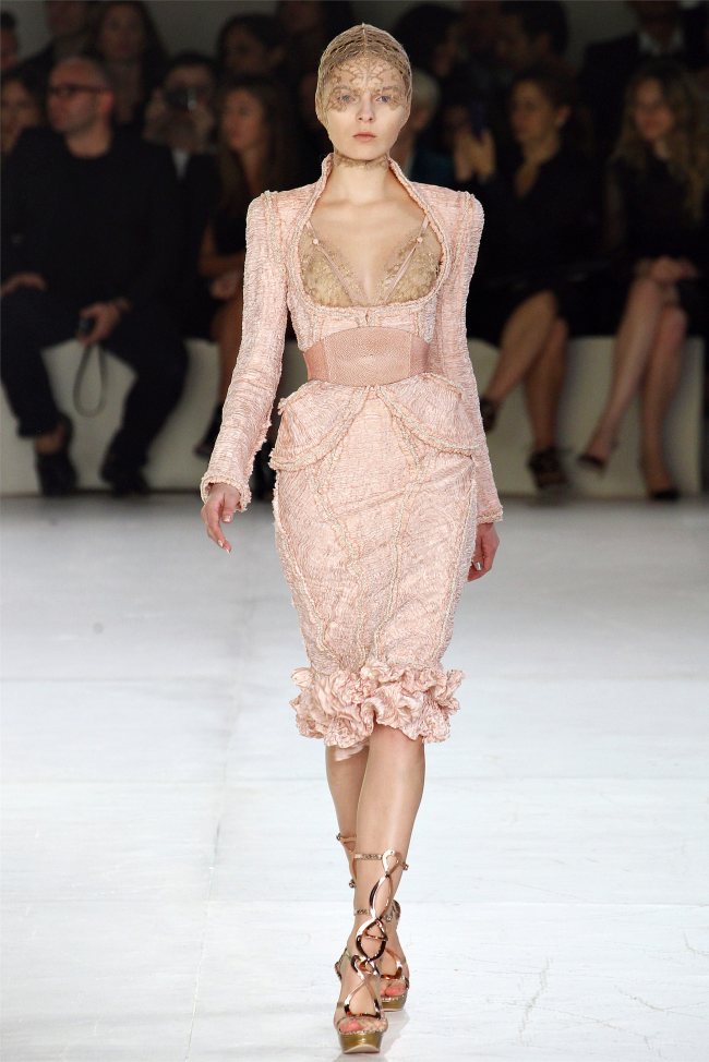 alexander-mcqueen8.jpg