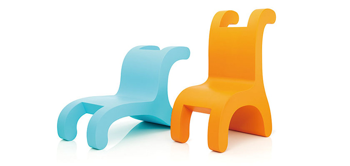 Flip-chairs-by-Daisuke-Motogi-Arcitecture01.jpg