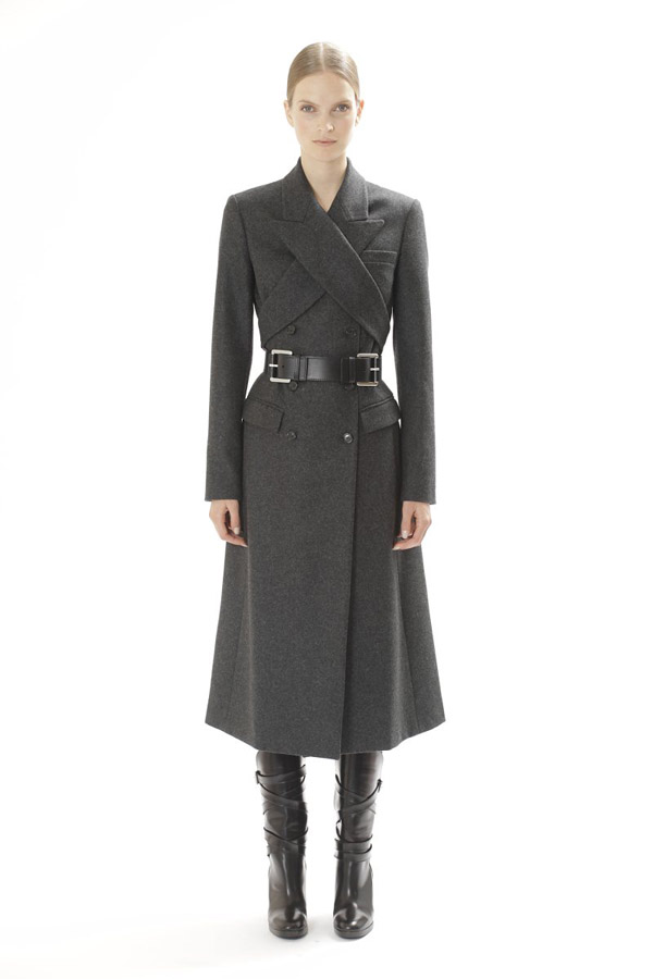 michaelkors_prefall22.jpg